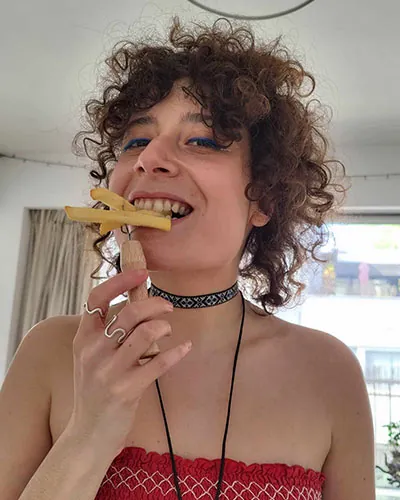 Portrait of Daphné Sarpyener, facilitator